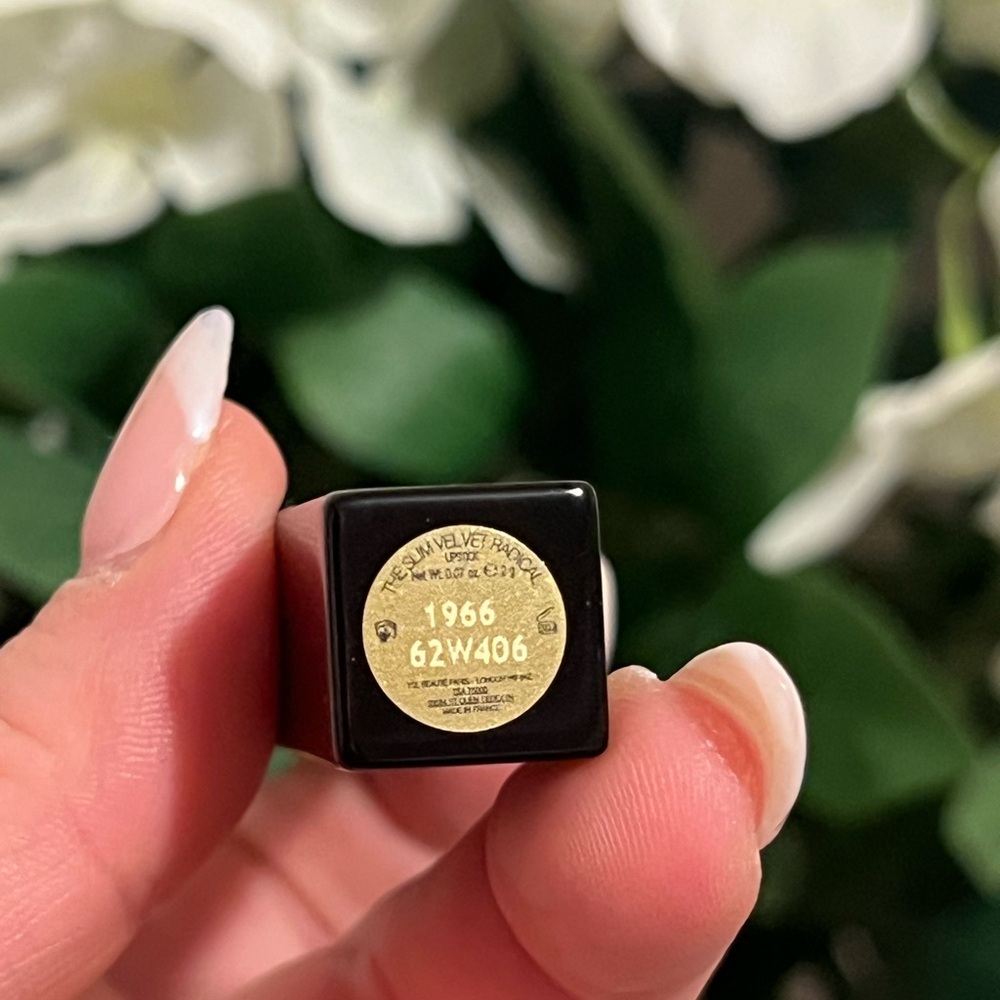 YSL • THE SLIM VELVET RADICAL - 1966 ROUGE LIBRE • NIB - Picture 6 of 8